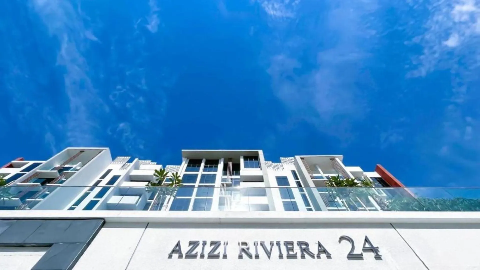 Charming Studio Apartment In Azizi Riviera 24 By Deluxe Holiday Homes Dubai
