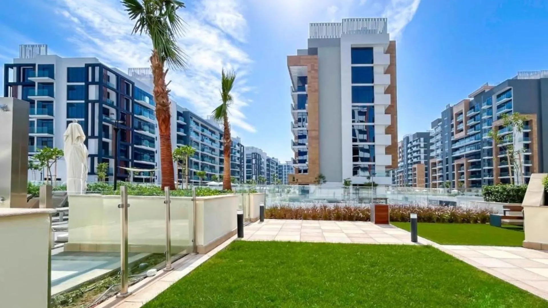 Charming Studio Apartment In Azizi Riviera 24 By Deluxe Holiday Homes Dubai 0*,  United Arab Emirates