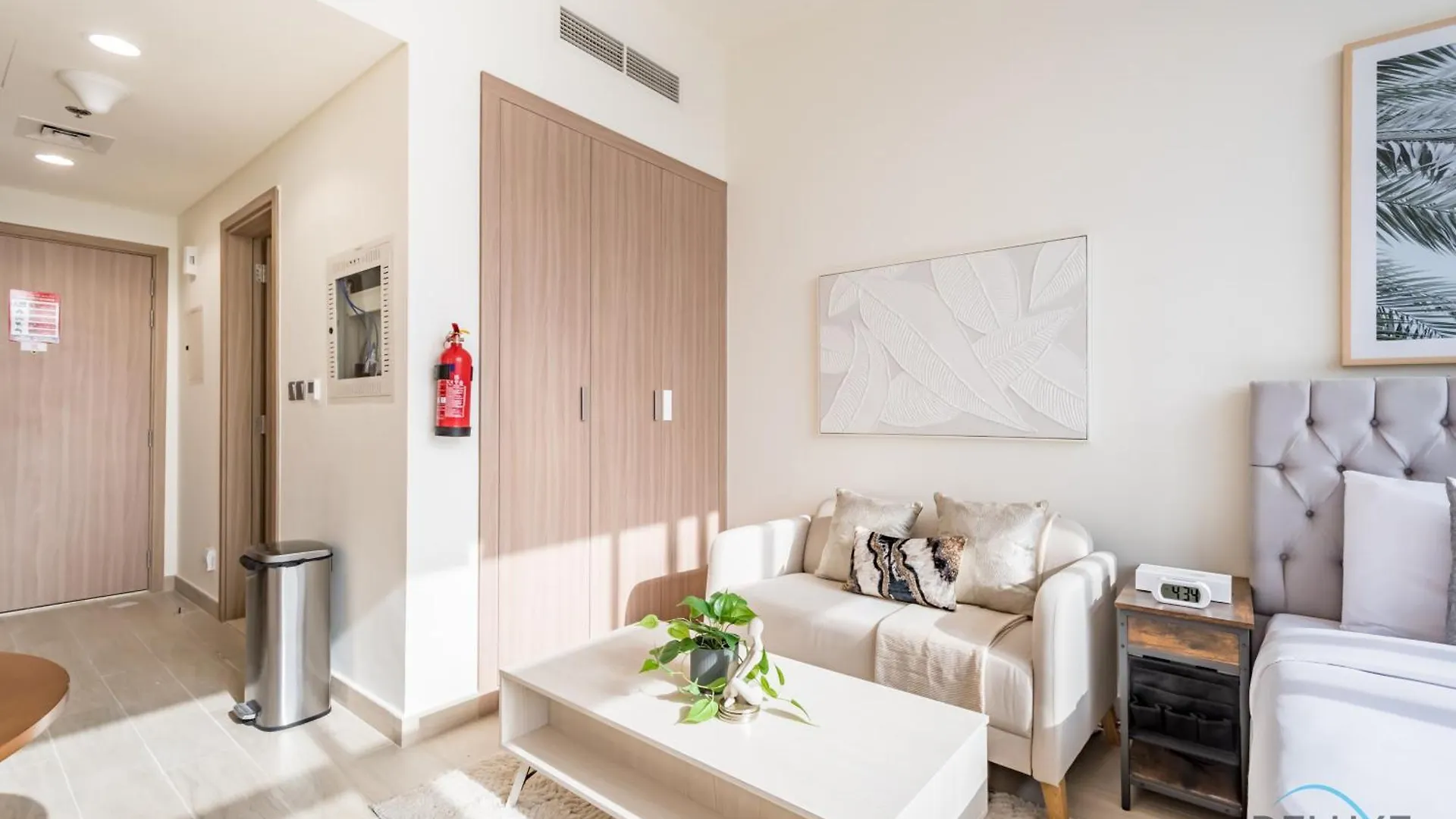 Charming Studio Apartment In Azizi Riviera 24 By Deluxe Holiday Homes Dubai