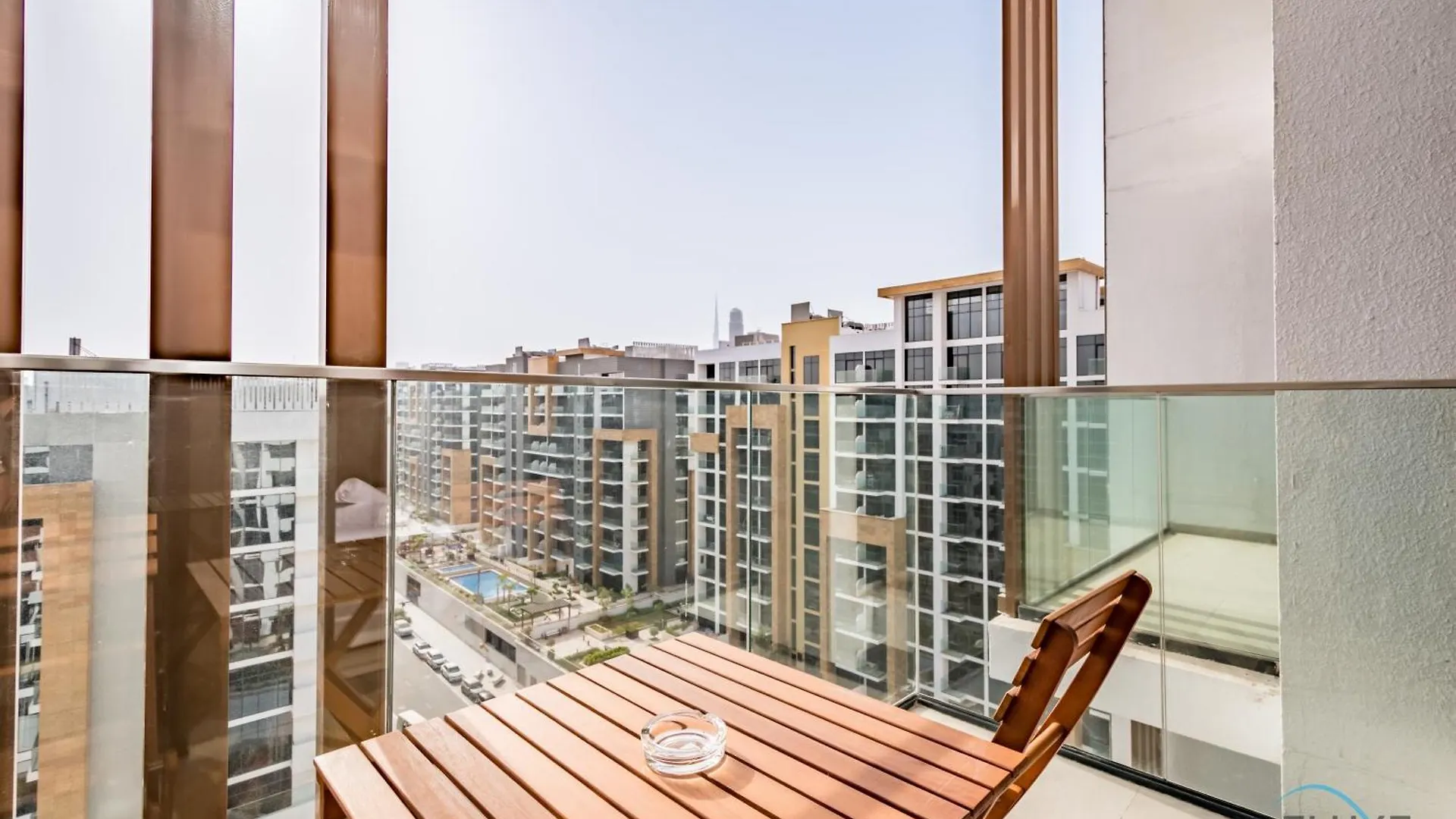 Charming Studio Apartment In Azizi Riviera 24 By Deluxe Holiday Homes Dubai